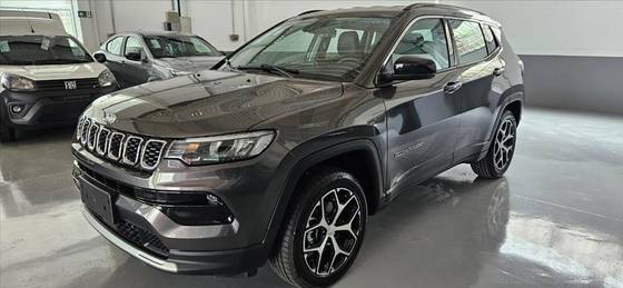 JEEP COMPASS 1.3 T270 TURBO FLEX LONGITUDE AT6